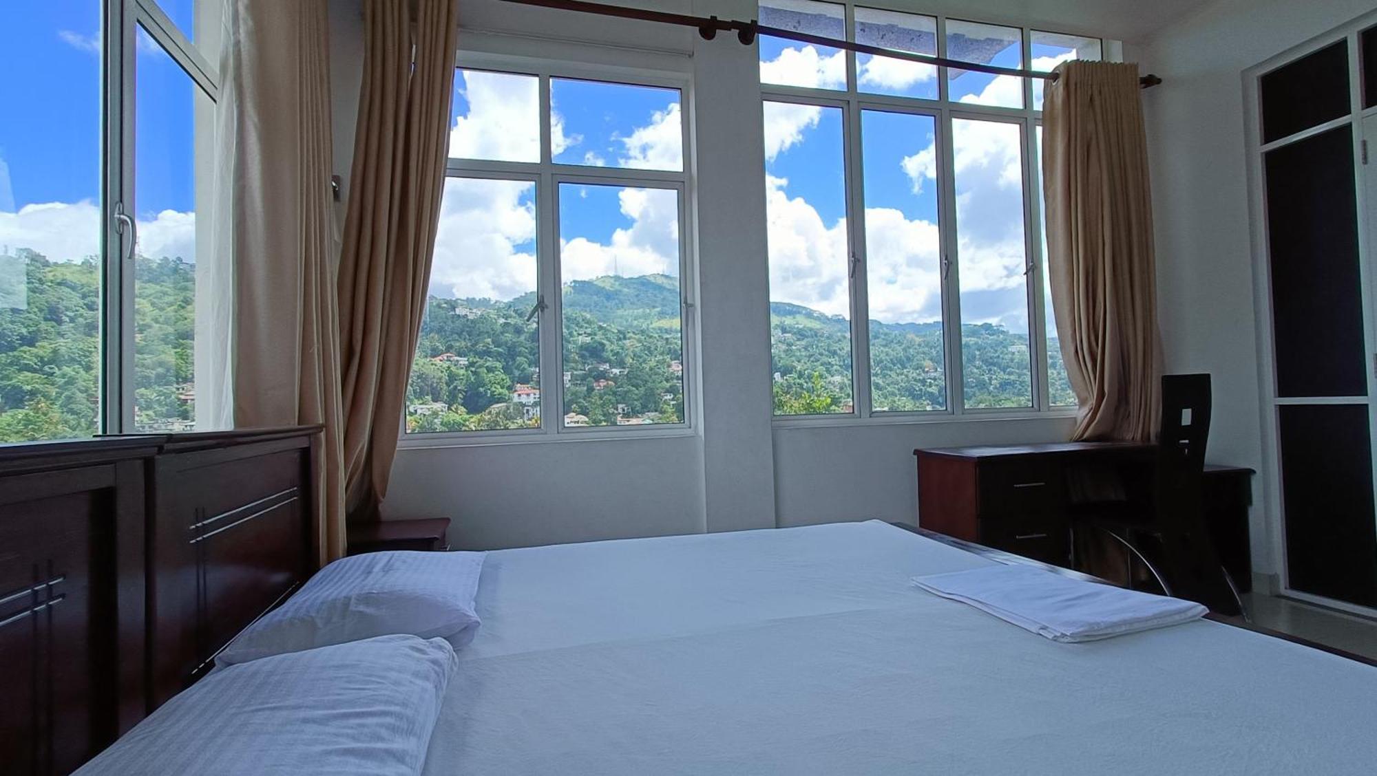 Smile Hub Kandy -Youth Hostel- 외부 사진