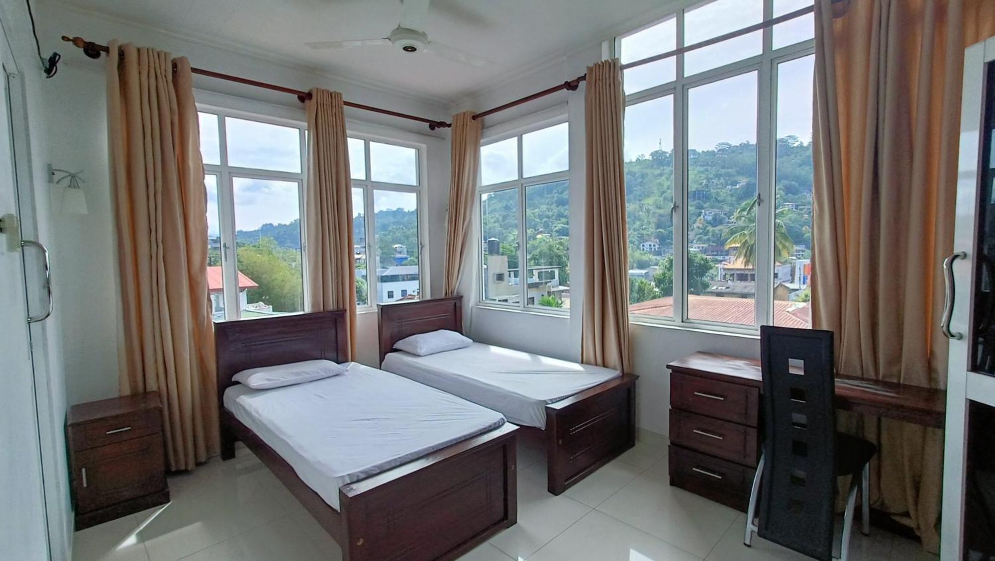 Smile Hub Kandy -Youth Hostel- 외부 사진